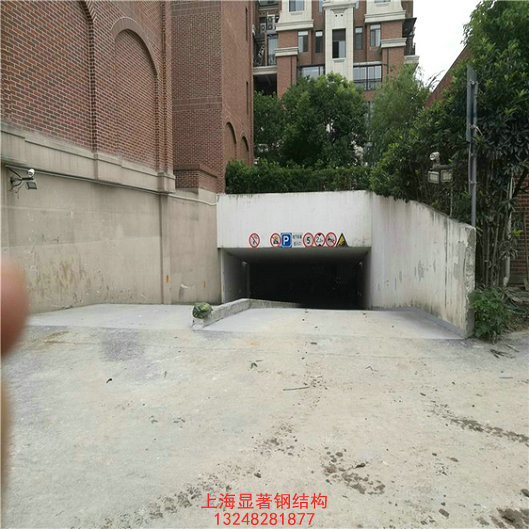 鋼結(jié)構(gòu)玻璃雨棚
