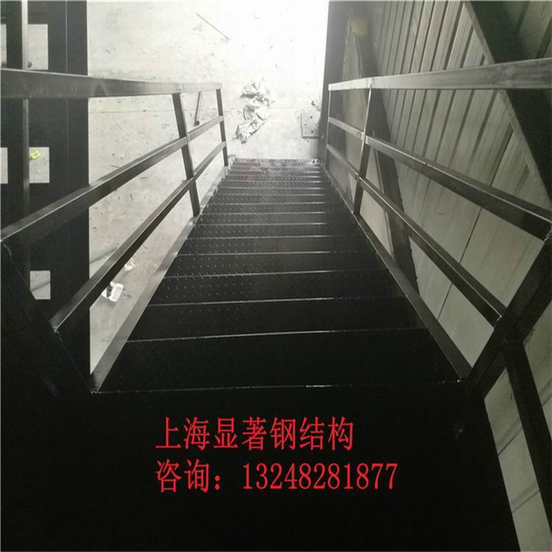 鋼結(jié)構(gòu)樓梯
