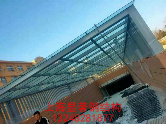 鋼結(jié)構(gòu)玻璃雨棚