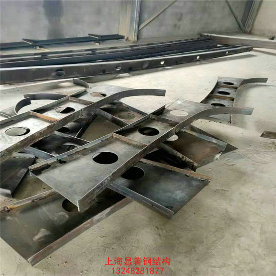 膜結(jié)構(gòu)停車棚