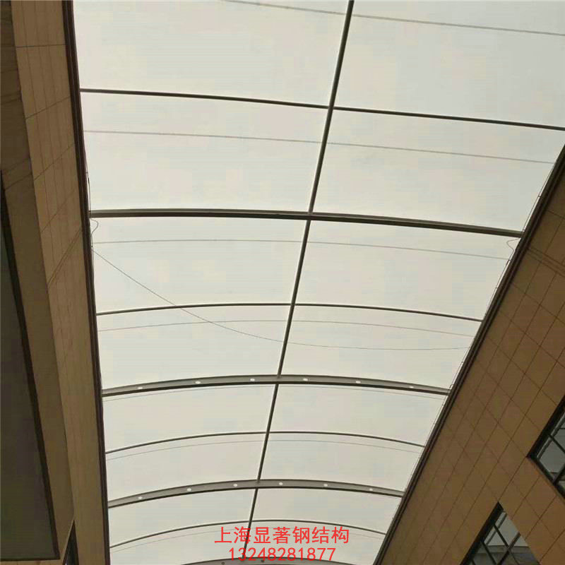 膜結(jié)構(gòu)停車棚